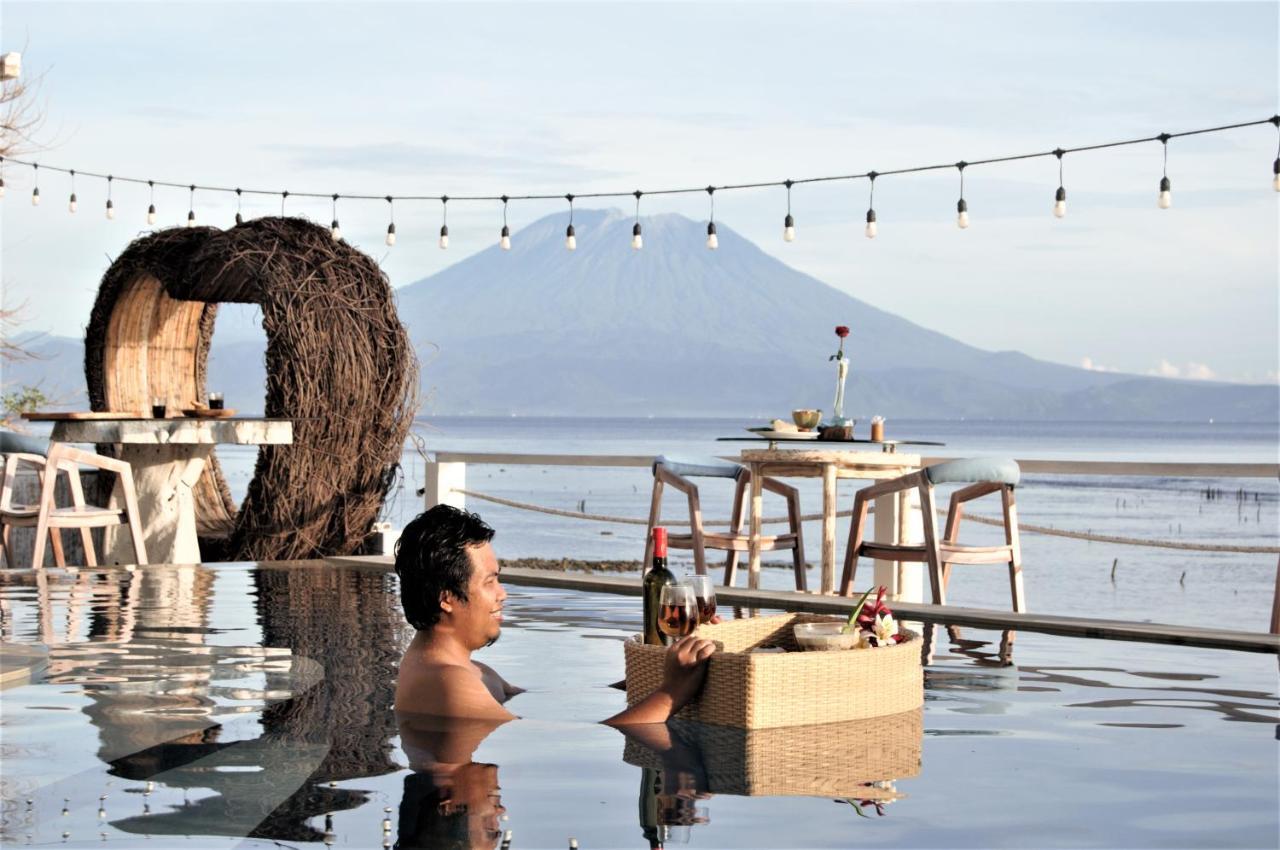 Ocean Terrace Suite And Spa Luxury Batununggul Zewnętrze zdjęcie