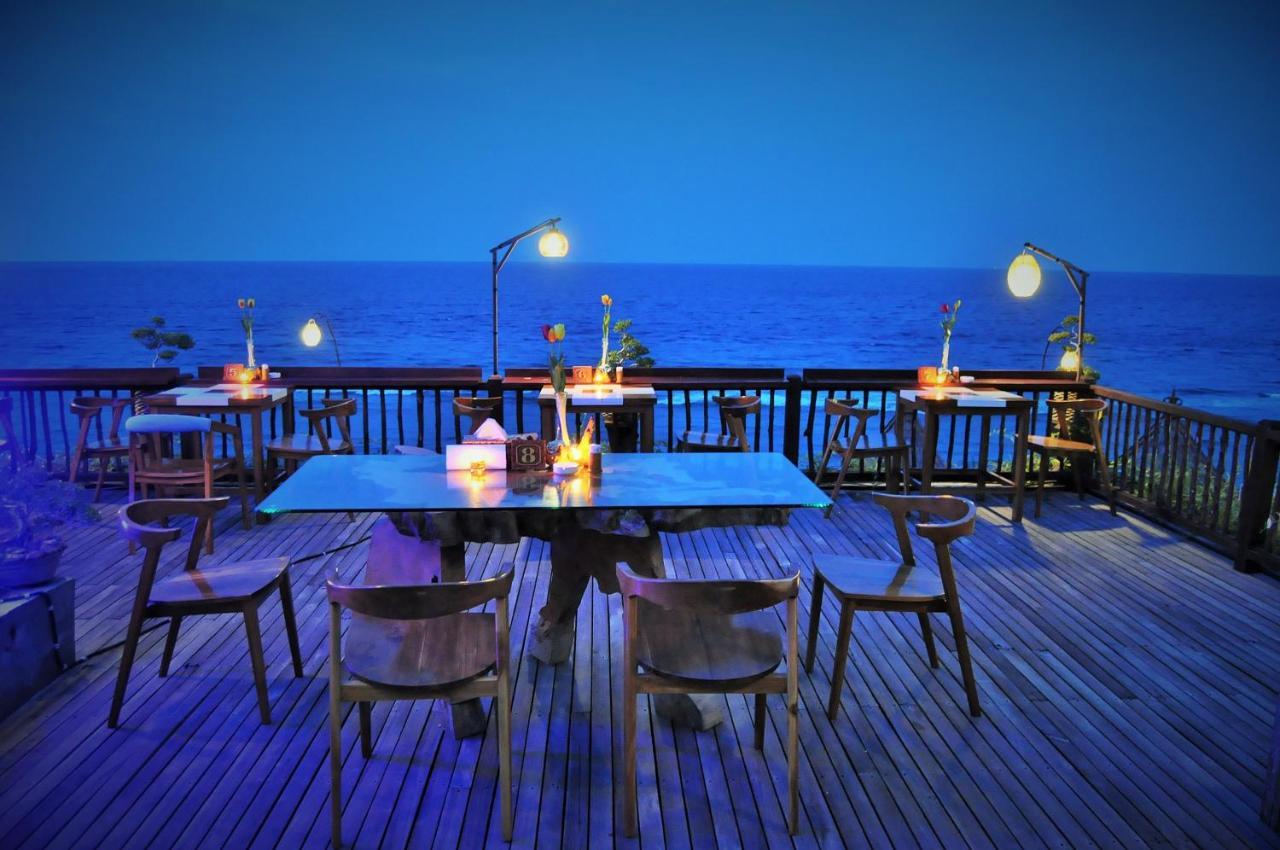 Ocean Terrace Suite And Spa Luxury Batununggul Zewnętrze zdjęcie